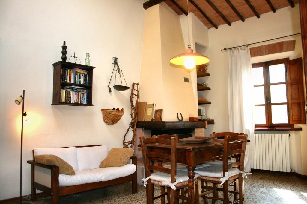 Agriturismo Poggio Salvi Sovicille Zimmer foto